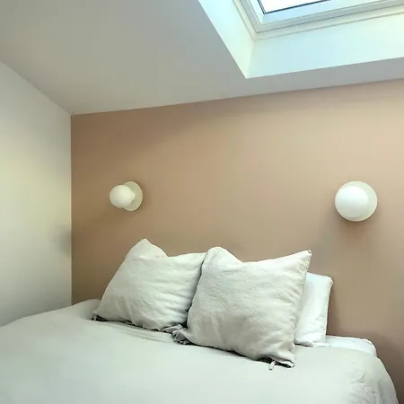 Architect's Duplex With Garden * Біарріц