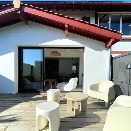 Architect's Duplex With Garden Апартаменти *